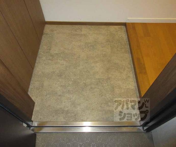 【パインフィールド東野】間取