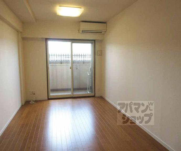 【パインフィールド東野】間取