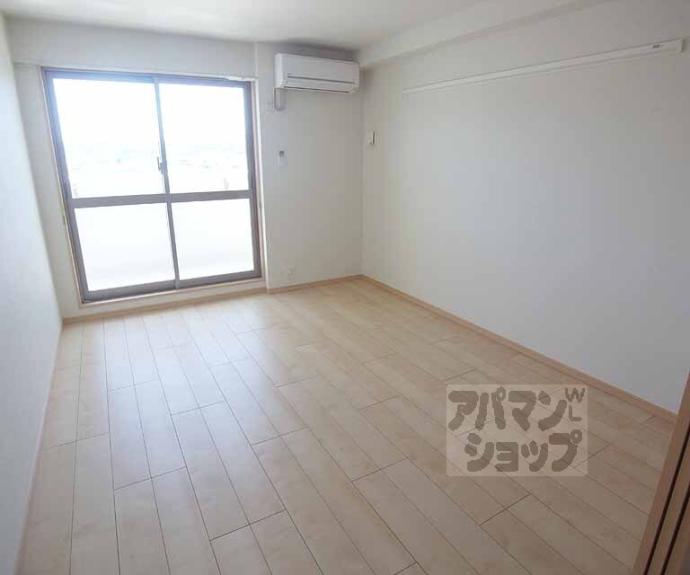 【シカタ シャンブレットⅡ】間取