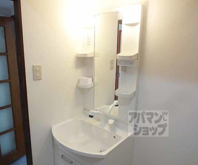 【メイゾン山科】間取