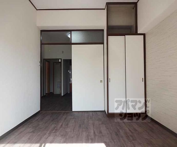 【メイゾン山科】間取