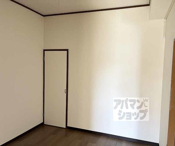 【メイゾン山科】間取