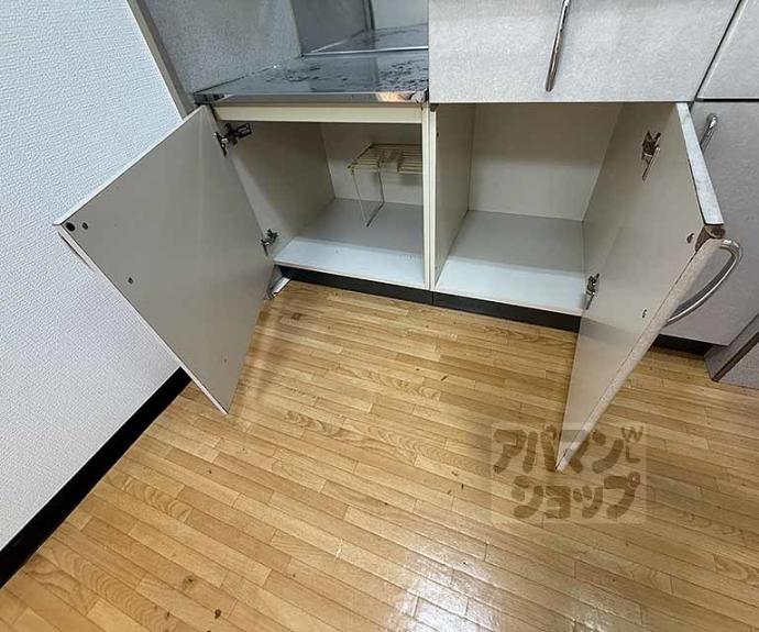 【メイゾン山科】間取