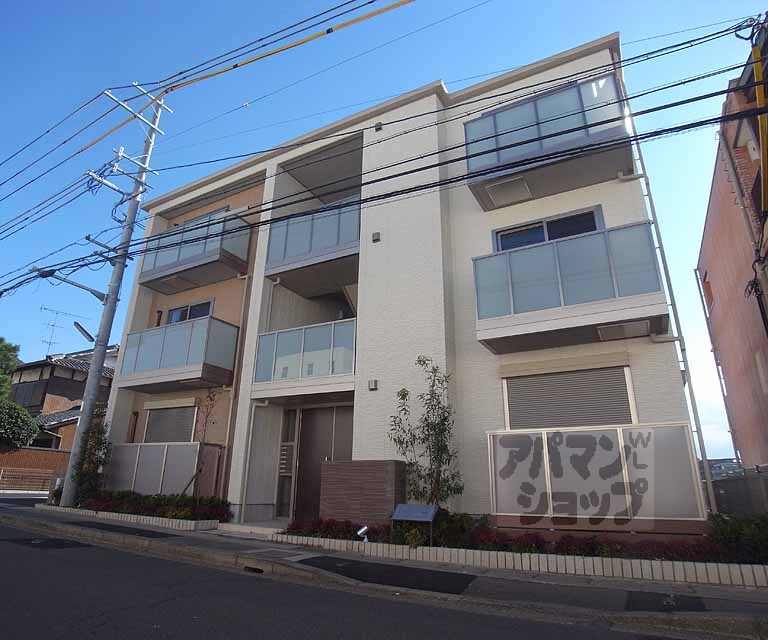 シャーメゾン椥辻