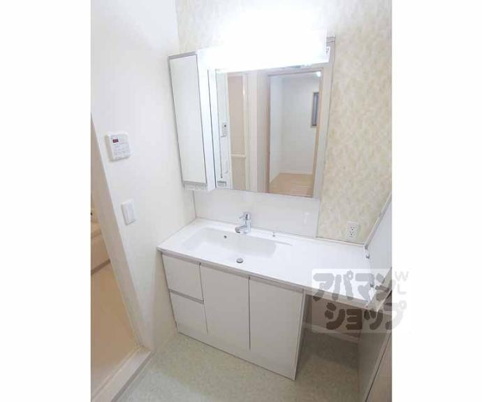 【シャーメゾン椥辻】間取