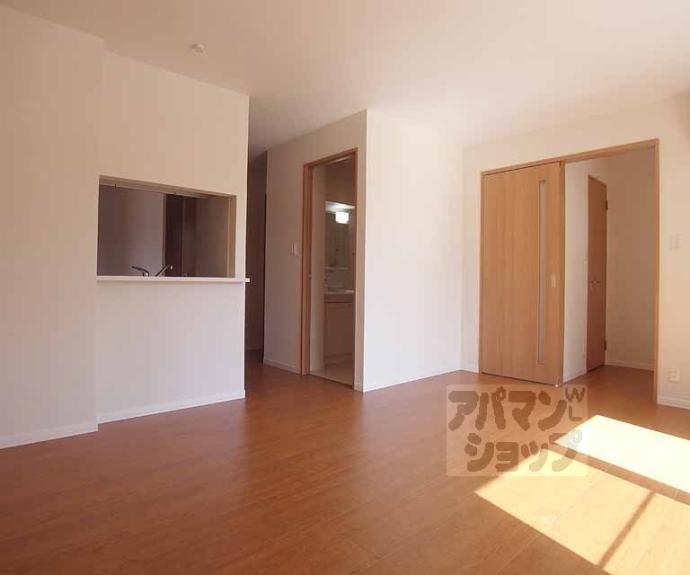 【シャーメゾン・ソラーナ】間取