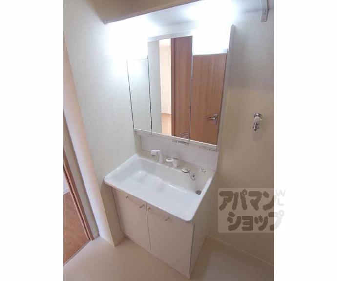 【シャーメゾン・ソラーナ】間取