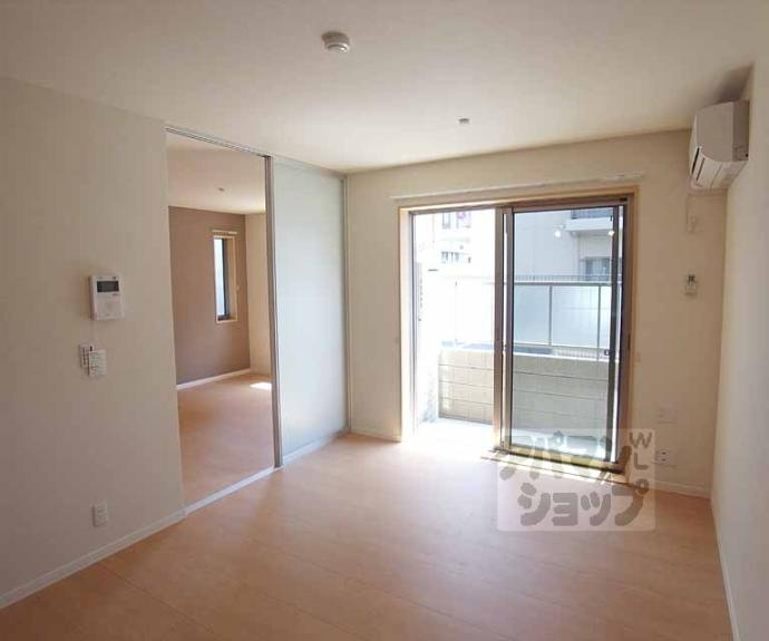 【シャーメゾン音羽セカンド】間取