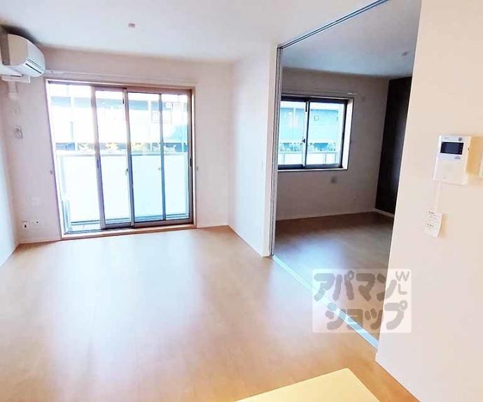 【シャーメゾン音羽セカンド】間取