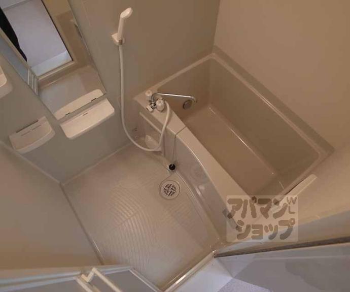 【ロイヤルハピネス】間取