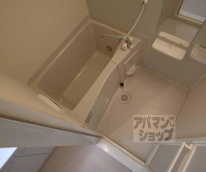 【ロイヤルハピネス】間取