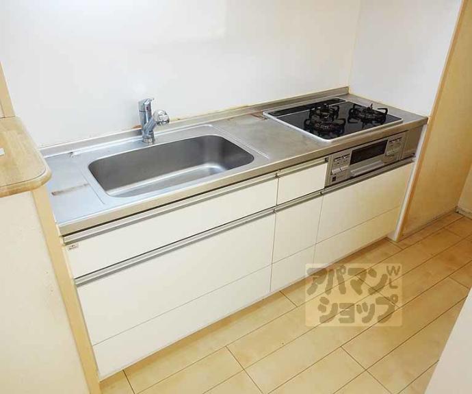 【ラフレシール・ジュネス】間取