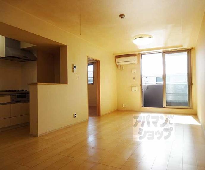 【ラフレシール・ジュネス】間取