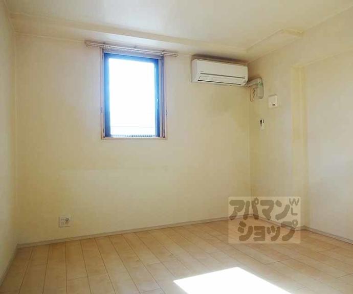 【ラフレシール・ジュネス】間取