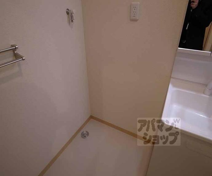 【ＣＯＺＹ　ＨＯＵＳＥ】間取