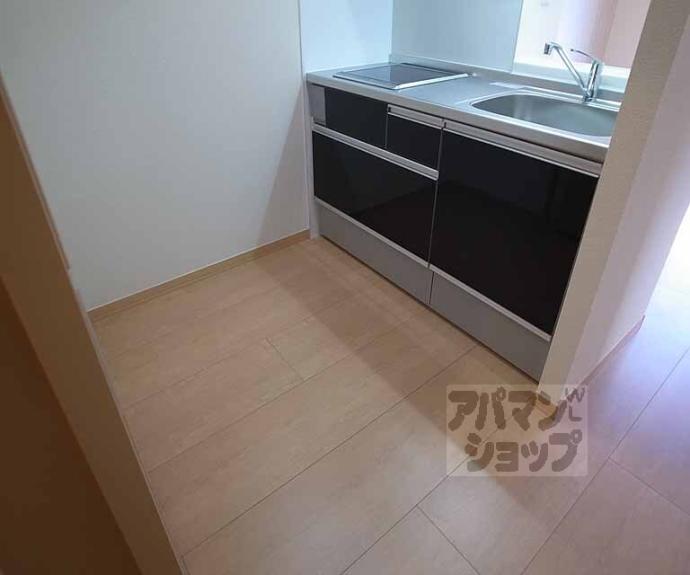 【ＣＯＺＹ　ＨＯＵＳＥ】間取