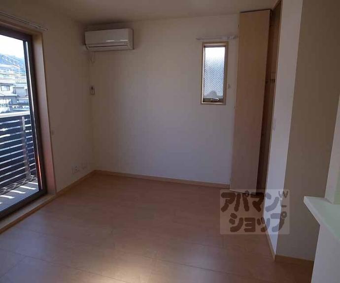 【ＣＯＺＹ　ＨＯＵＳＥ】間取