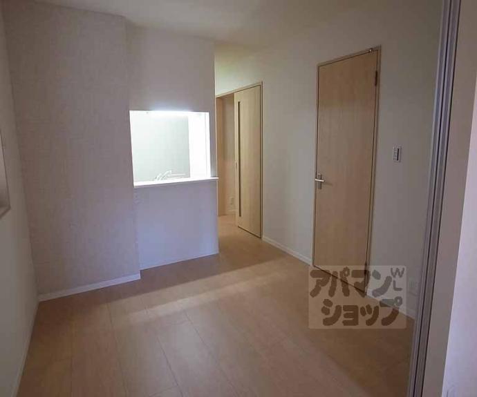 【シャーメゾン伊勢屋】間取