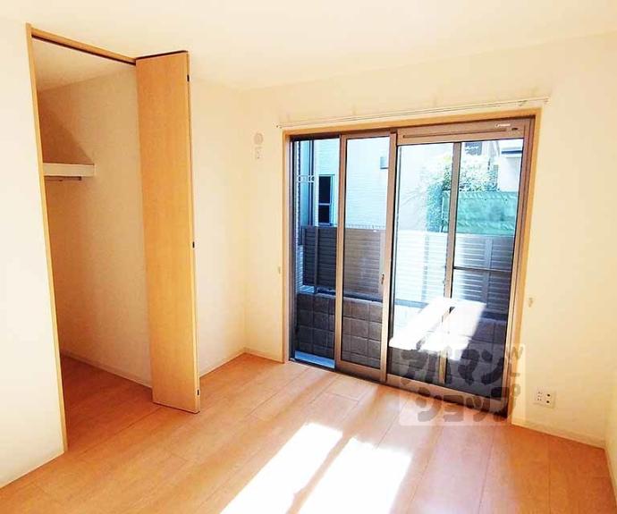 【シャーメゾン伊勢屋】間取