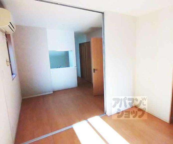 【シャーメゾン伊勢屋】間取