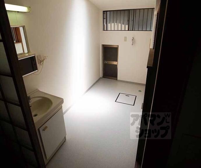 【御陵中内町テラスハウス】間取
