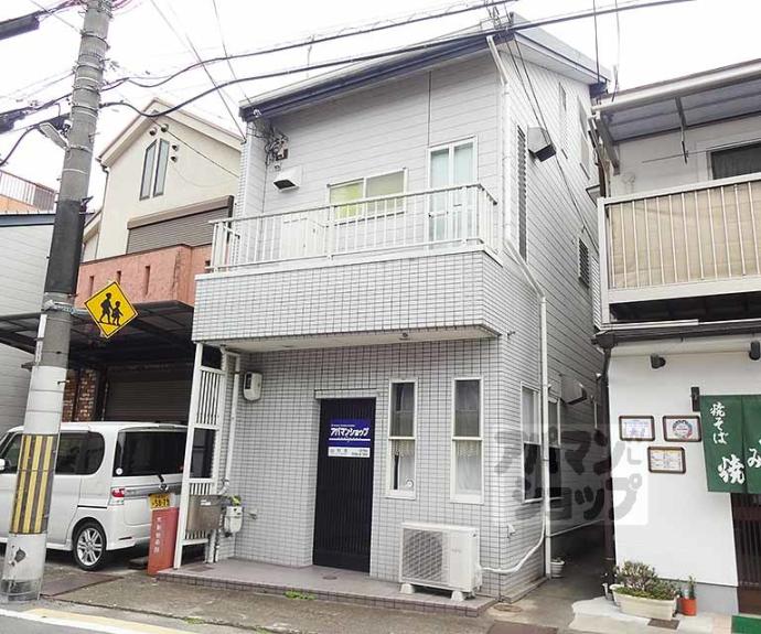 【西野八幡田町店舗付貸家】間取