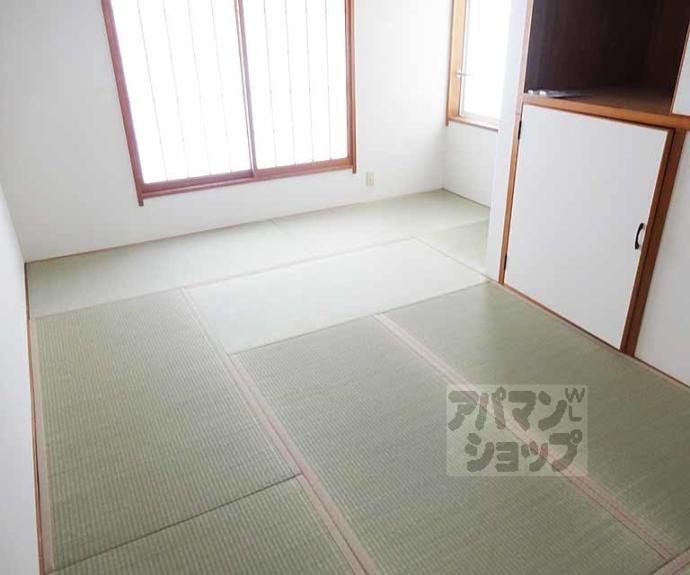 【西野八幡田町店舗付貸家】間取