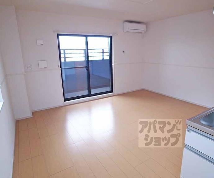 【カーサスカイ　Ⅳ】間取