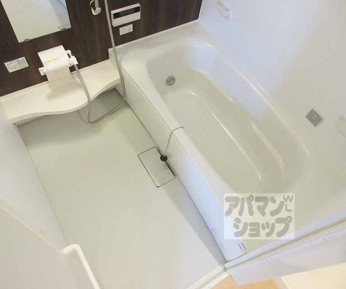 【エルメゾン山科小野 B棟】間取