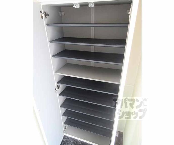 【エルメゾン山科小野 B棟】間取