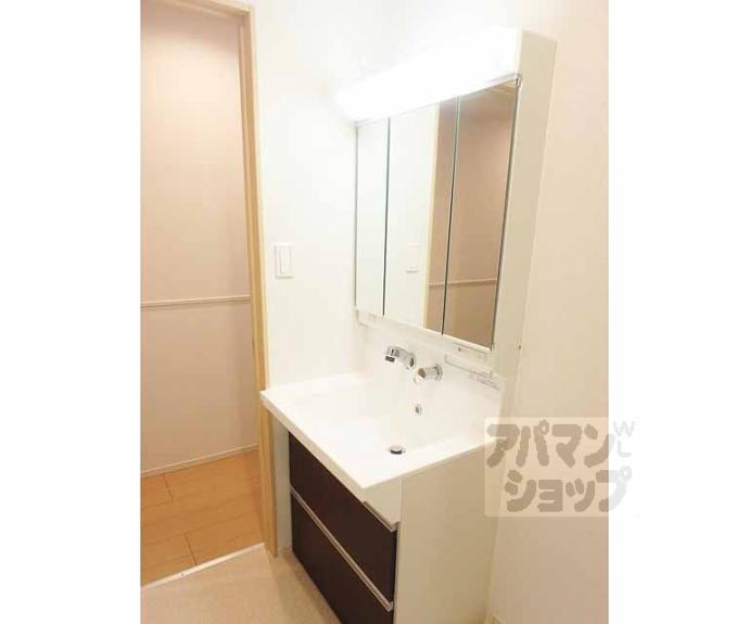 【ラルジュ西金ヶ崎】間取