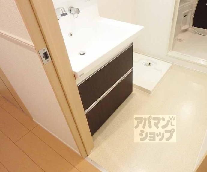 【ラルジュ西金ヶ崎】間取