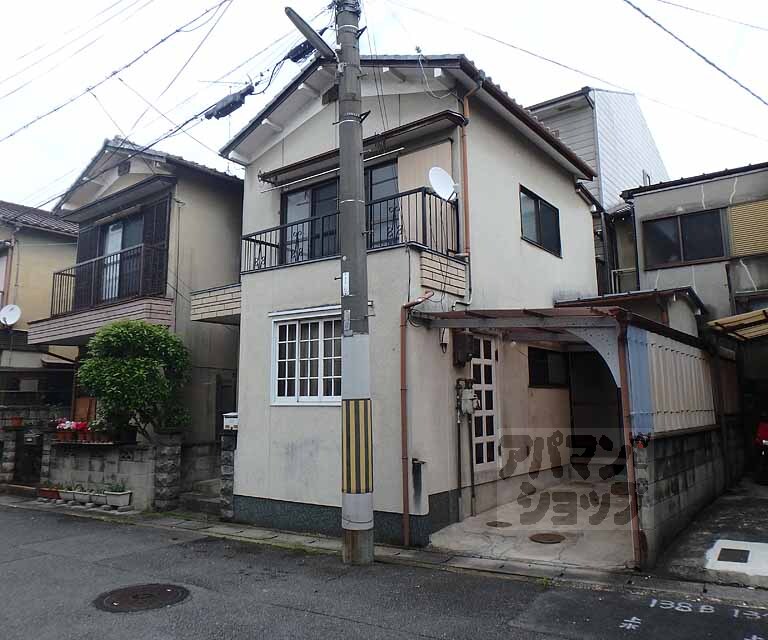 大塚北溝町貸家