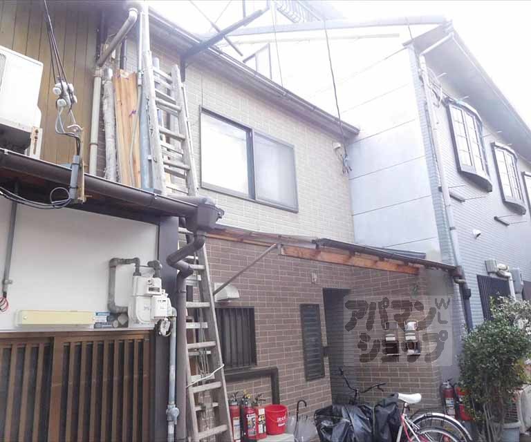 澤田ビル西館