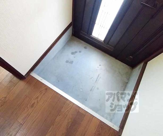 【椥辻西潰貸家】間取