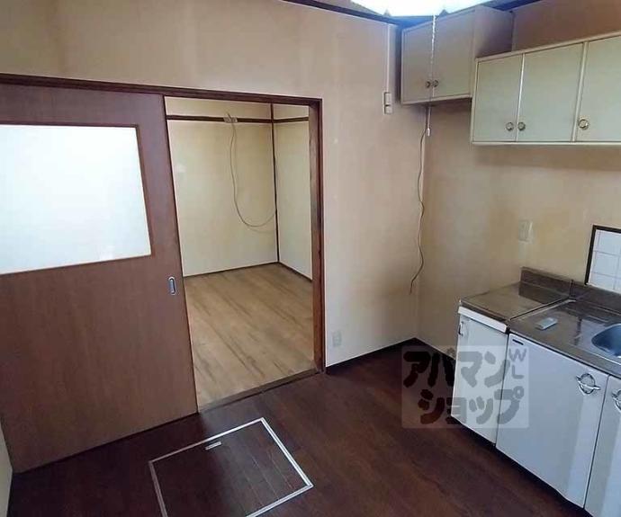 【椥辻西潰貸家】間取