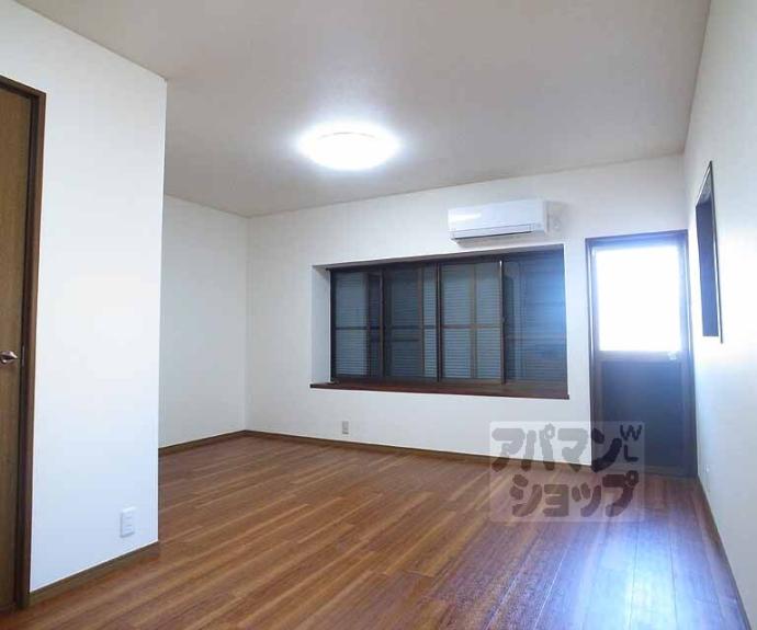 【御陵岡町貸家】間取