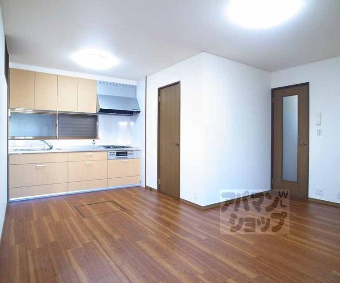 【御陵岡町貸家】間取