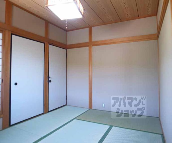 【御陵岡町貸家】間取