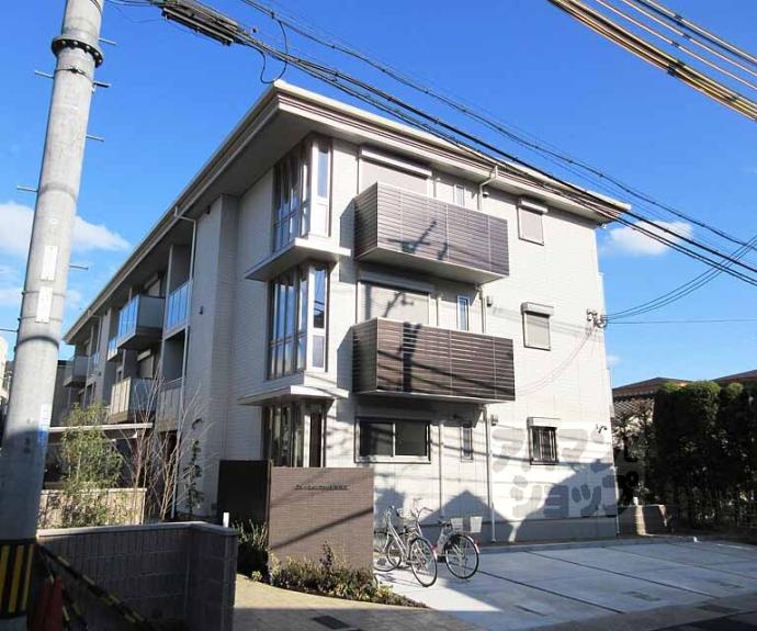 【グレースコンフォート御陵Ⅱ】間取
