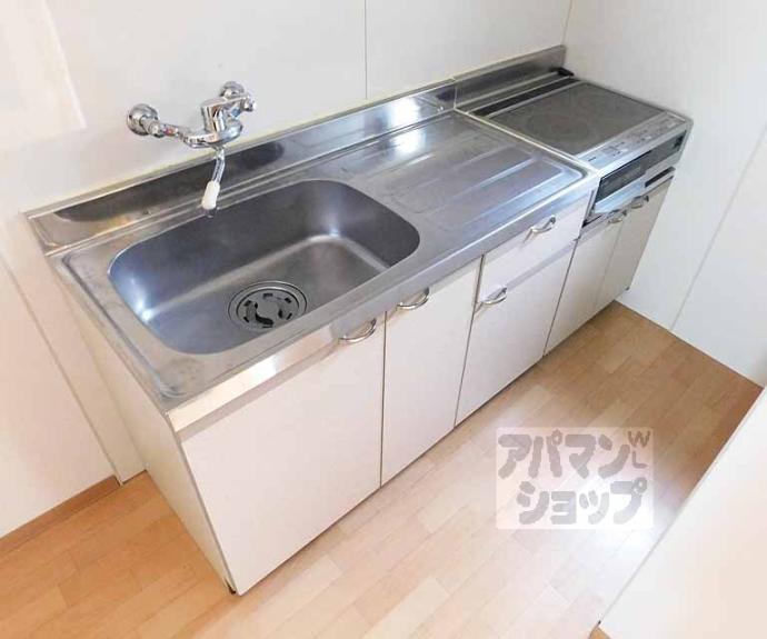 【御陵岡町貸家】間取