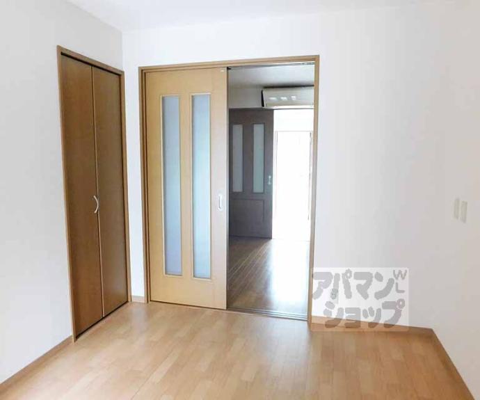 【御陵岡町貸家】間取