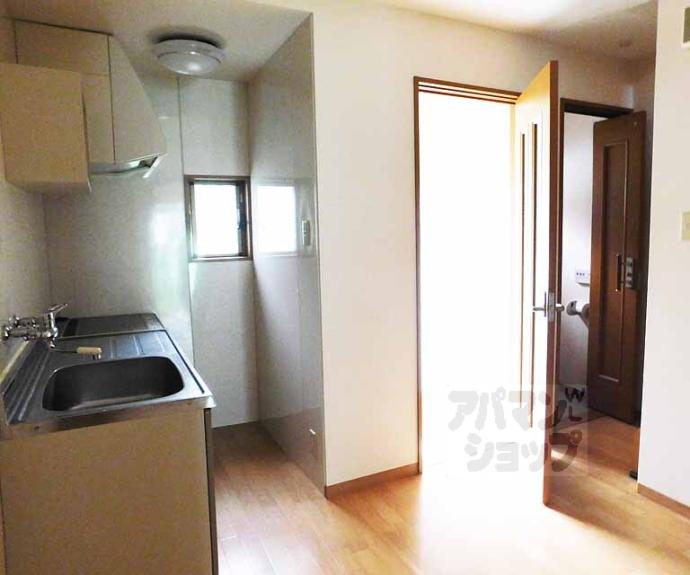 【御陵岡町貸家】間取