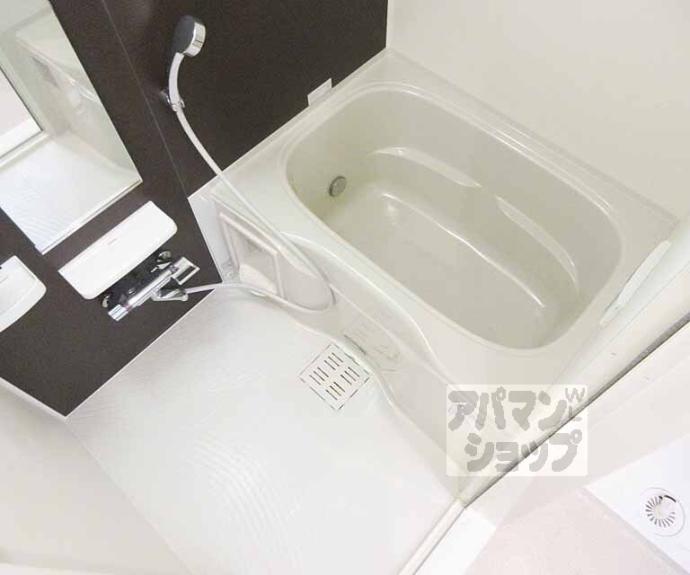 【ボヌール　アヴニール　Ⅳ】間取