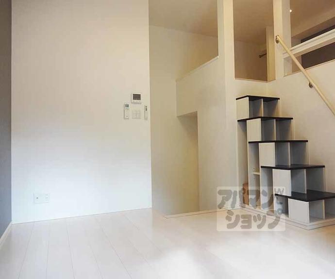 【ハーモニーテラス大宅関生町】間取