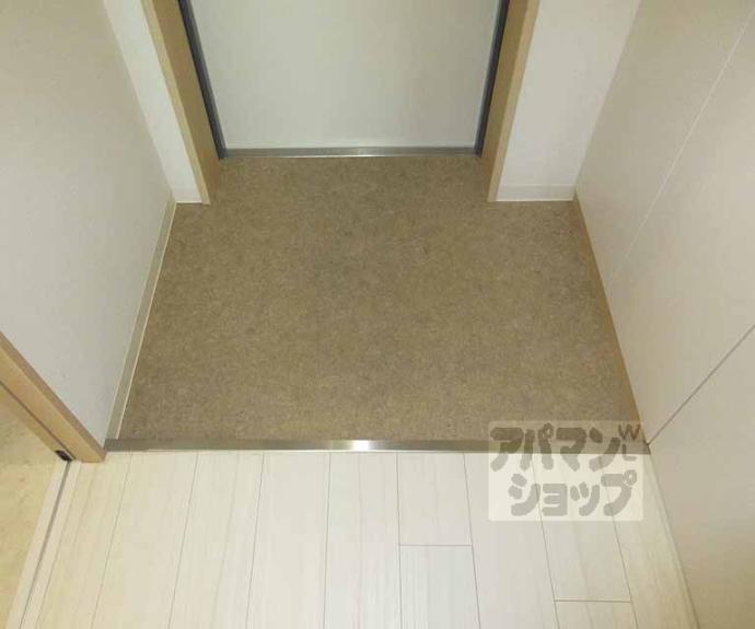【エルヴィータ安朱】間取