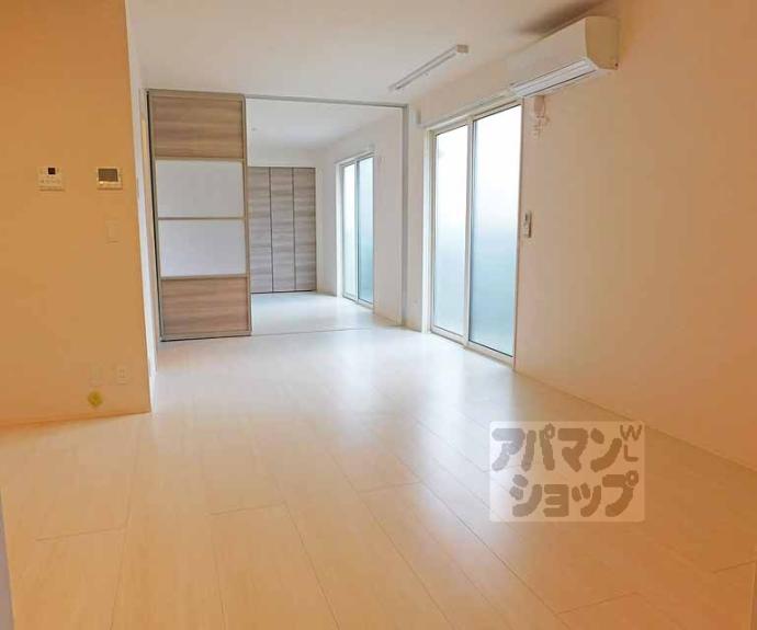 【ルナ　プレーナ】間取