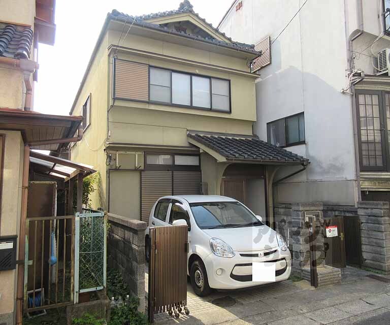 西野様子見町貸家