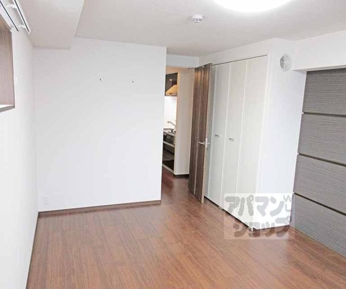 【パレス山科西野】間取