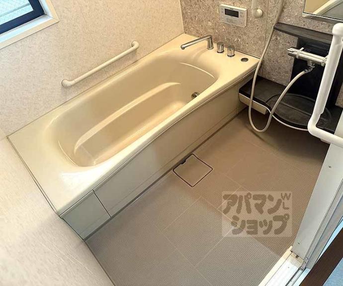 【四ノ宮泉水町貸家（１０－２６）】間取